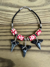 Load image into Gallery viewer, Shark Tooth Bracelet With 3 Shark Teeth and Flower Beads