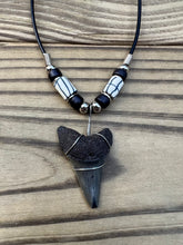 Load image into Gallery viewer, 1 1/2 inch Fossilized Mako Shark Tooth Necklace With Black & White Beads