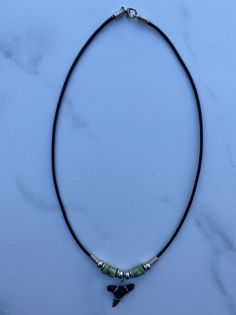 Shark Tooth Necklace Panther Femo Beads – Real Shark Tooth Necklaces