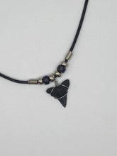 Load image into Gallery viewer, Shark Tooth Necklace With Black Beads