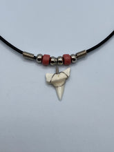 Load image into Gallery viewer, White Shark Tooth Necklace With Pink Beads