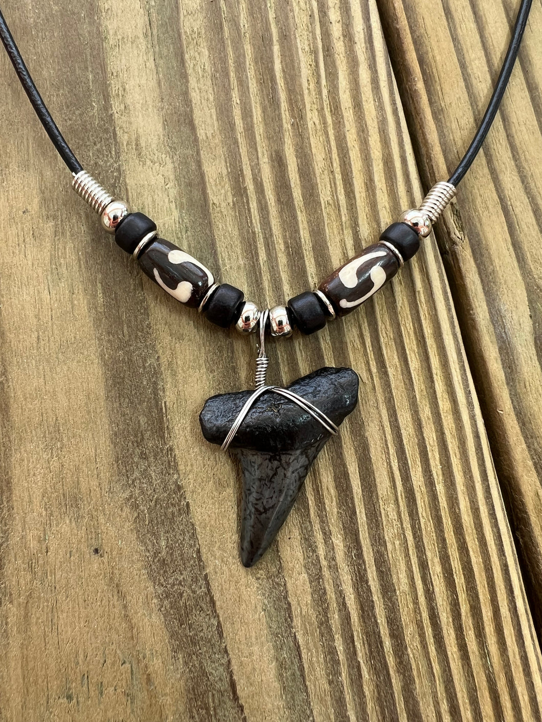 1 7/16 Inch Fossilized Mako Shark Tooth Necklace With Brown Bone Beads