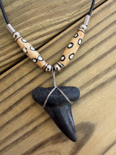 Load image into Gallery viewer, Jet Black Fossil Mako Shark Tooth Necklace with Spotted Bone Beads 5/8 Inch

