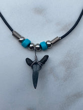 Load image into Gallery viewer, Sandshark Tooth Necklace With Turquoise Beads

